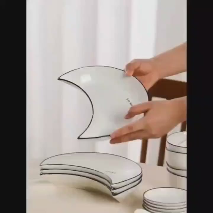 5 Piece Reunion Ceramic Dinnerware Set Moon Shaped Hot Pot Plate Flexible Combination of Plates According to Food Consumption